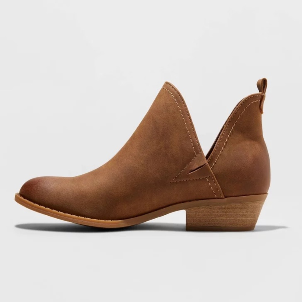 Women’s brown booties